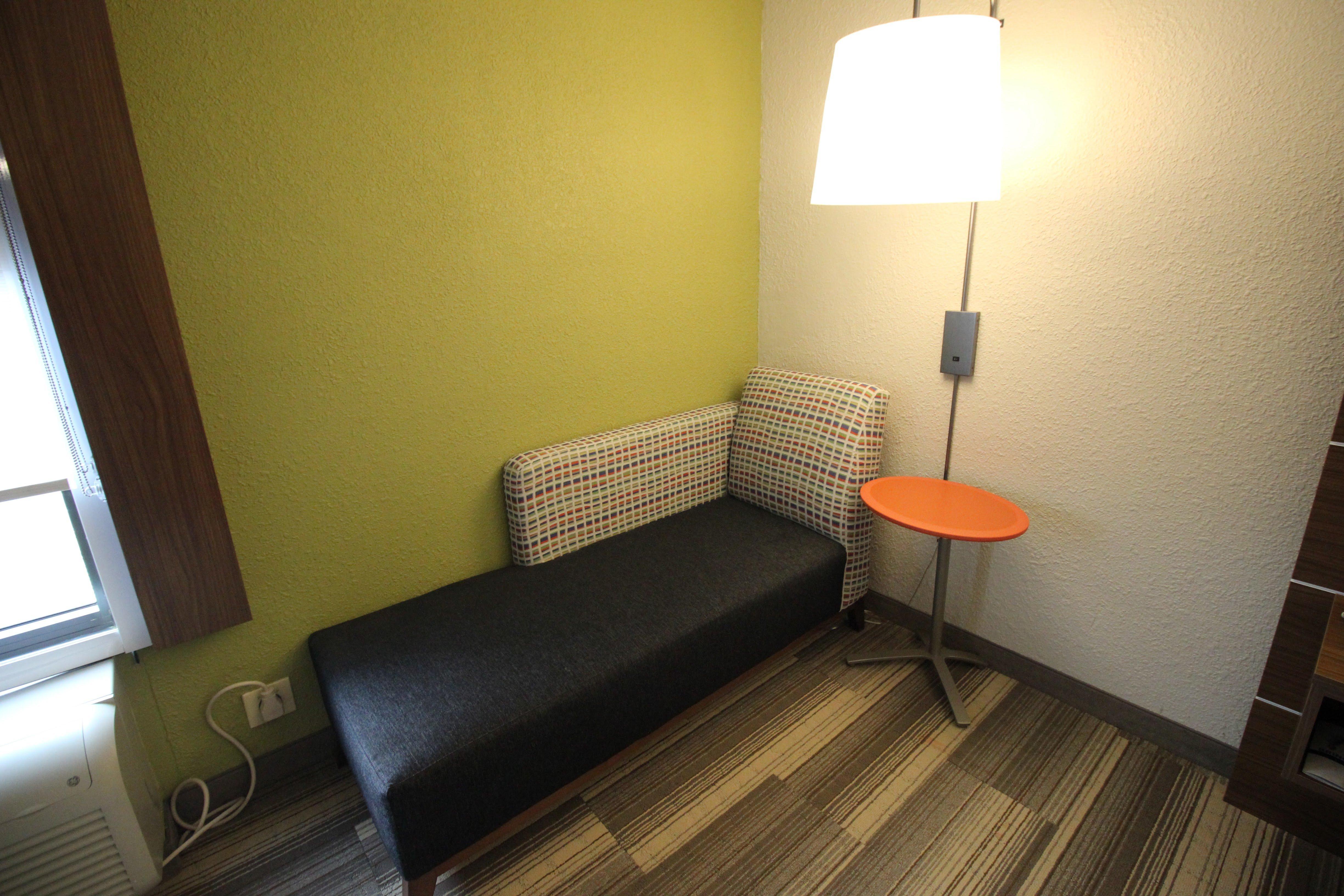 Holiday Inn Express & Suites Houston - Memorial Park Area By Ihg Exterior foto